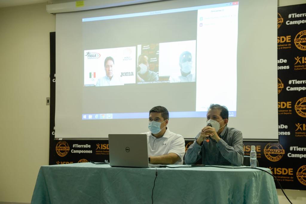 JUECES DE ATLETISMO SE CAPACITAN EN LA FMAA