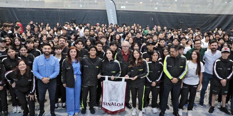 Enorgullezcan a Sinaloa: Rubén Rocha Moya