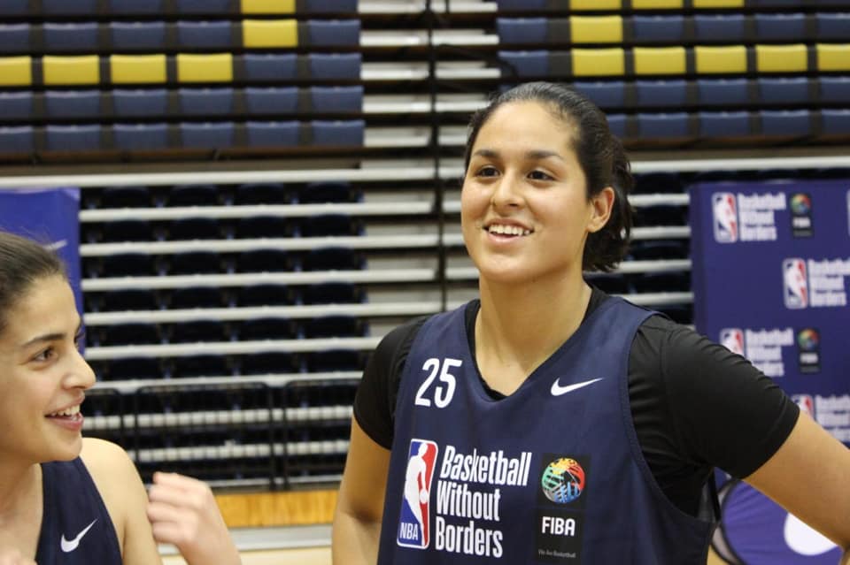 MARIANA VALENZUELA SE LUCE EN LA NBA