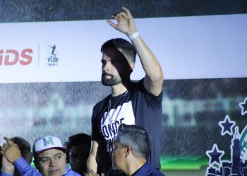 Motivan peloteros a niños en el Panamericano U-10