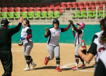 GUASAVE DEBUTA CON DOS TRIUNFOS