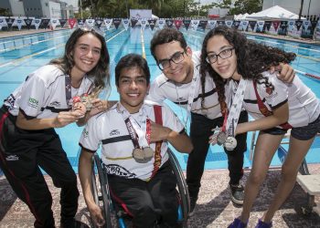 DOS OROS PARA SINALOA EN LA PARA NATACIÓN