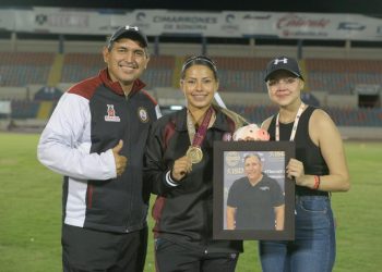 Suma Sinaloa dos Oros en Atletismo