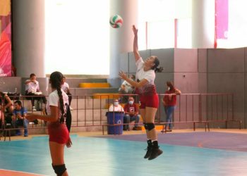 Logra Sinaloa seis triunfos al iniciar el voleibol de Sala