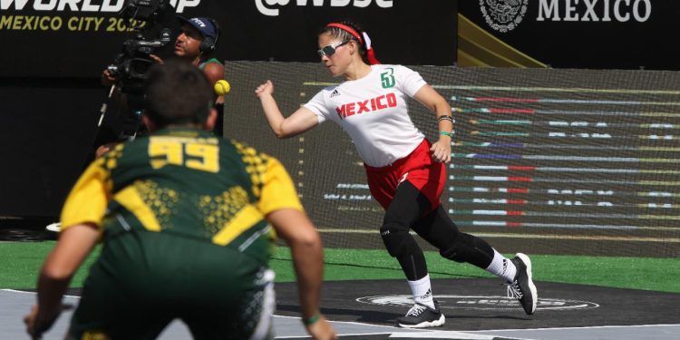 ISDE invita a curso de Beisbol Five