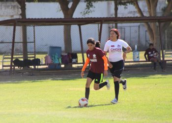 Recupera Ahome el Beisbol, domina el Futbol