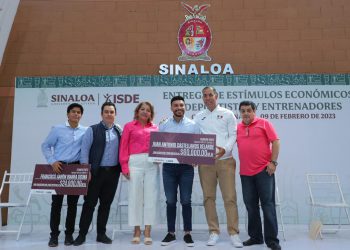 Reciben estímulos económicos medallista Nacionales y Paranacionales CONADE 2022