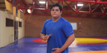 Sinaloa clasifica a 15 luchadores en primera jornada del macrorregional