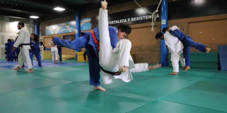 DOCE DEPORTES BUSCAN SU PASE AL NACIONAL ESTE FIN DE SEMANA