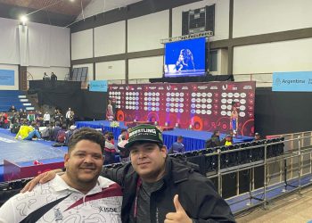 Paúl Morales vuelve a hacer historia