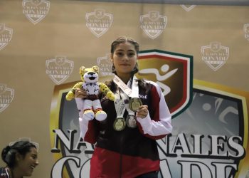 Yamileth Rivas levanta dos oros y una plata