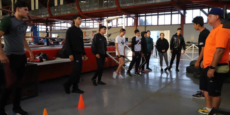 Selección de boxeo lista para su debut