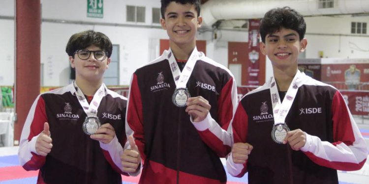 Suma Karate tres medallas más