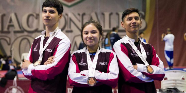 Suma Taekwondo tres medallas de bronce