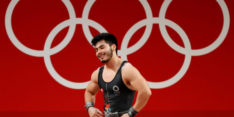 Adán Cárdenas a Mundial de Levantamiento de Pesas