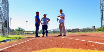 INICIAN TRABAJOS DE REHABILITACIÓN DE LA PISTA DE ATLETISMO DEL CAR.
