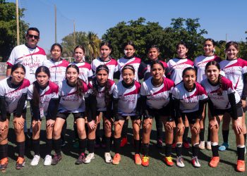 Va Ahome por las de oro en Futbol.