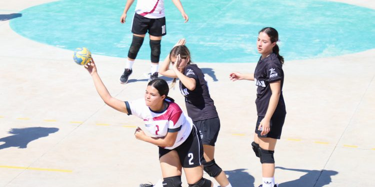 En Balonmano, Ahome cierra con dos oros.
