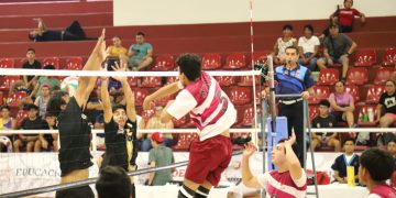 Invictos a Semifinales.