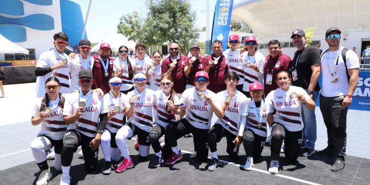 Es Sinaloa, el campeón en Beisbol Five.