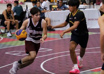 Se mantienen en la pelea.