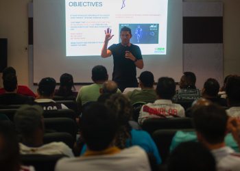 Capacitan entrenadores para Nacionales CONADE 2025