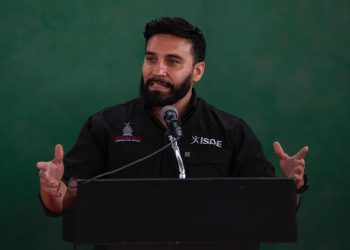 Le desea JCCR éxito a Marcó verde.