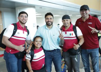 Llegan los paralímpicos Pauleth, Luis Carlos y Francisco Galarza