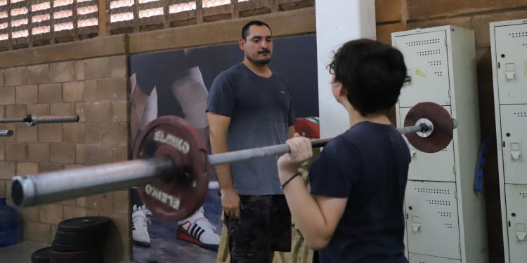 A prepararlos para cosechar medallas: Osuna López