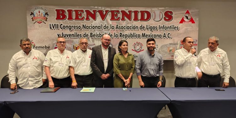 INAUGURA JULIO CÉSAR CASCAJARES RAMÍREZ EL 57mo. CONGRESO NACIONAL DE LA ALIJBRM EN MAZATLÁN.