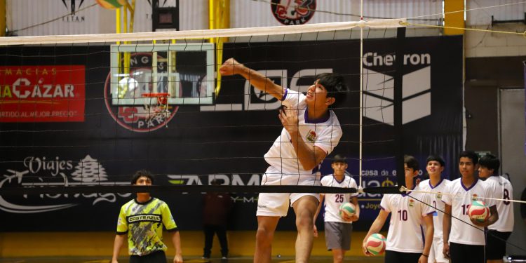 Rescata Angostura un pase para el Estatal en Voleibol de Sala