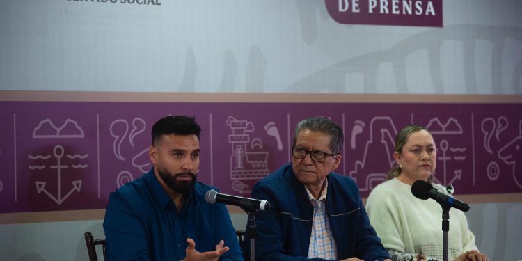 Asiste Julio César Cascajares Ramírez, Director del ISDE a la Conferencia de Vocería Estatal.