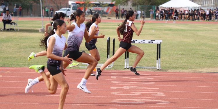 Sin rival Culiacán en Atletismo