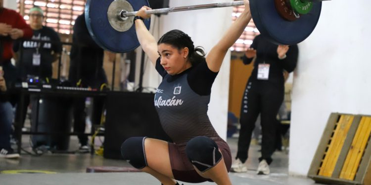 Cierra Culiacán con 54 de oro en Levantamiento de Pesas