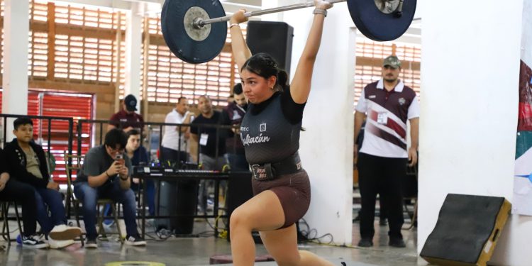 Cierra Culiacán con 54 de oro en Levantamiento de Pesas