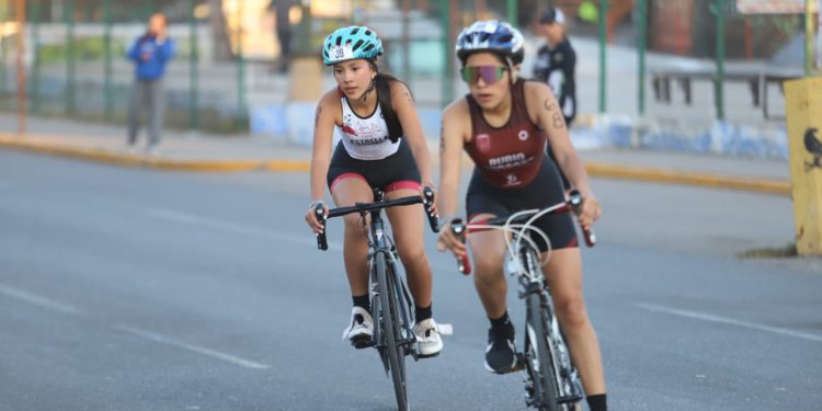 Culiacán domina en Duatlón; Mazatlán Acuatlón