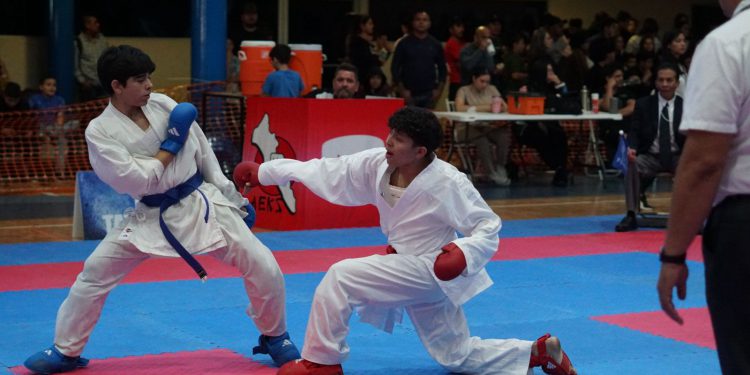 Culiacán cerró como el mejor en Estatal de Karate