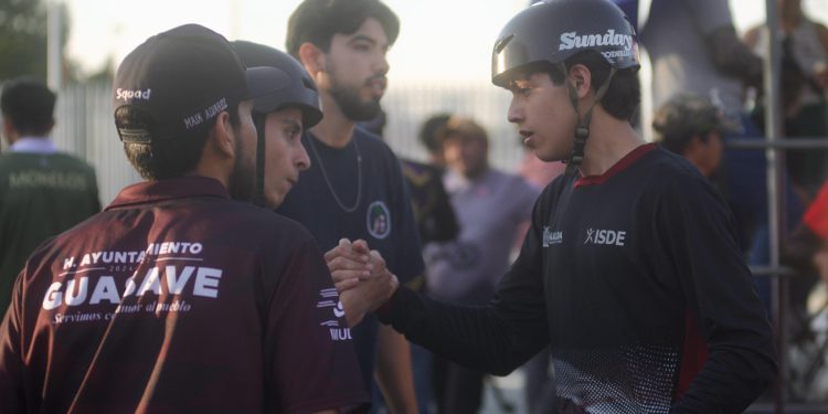 Sinaloa hace historia en BMX