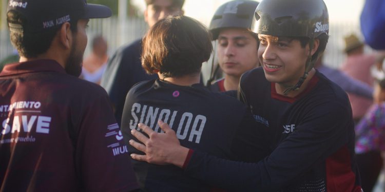 Sinaloa hace historia en BMX