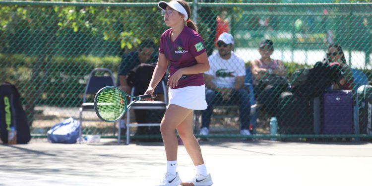 AVANZAN EN TENIS LA 14 VARONIL Y 16 FEMENIL A OLIMPIADA NACIONAL