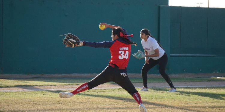 Sinaloa afina su softbol femenil rumbo al Macro Regional CONADE 2025