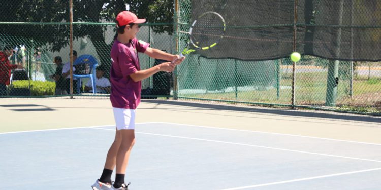 AVANZAN EN TENIS LA 14 VARONIL Y 16 FEMENIL A OLIMPIADA NACIONAL