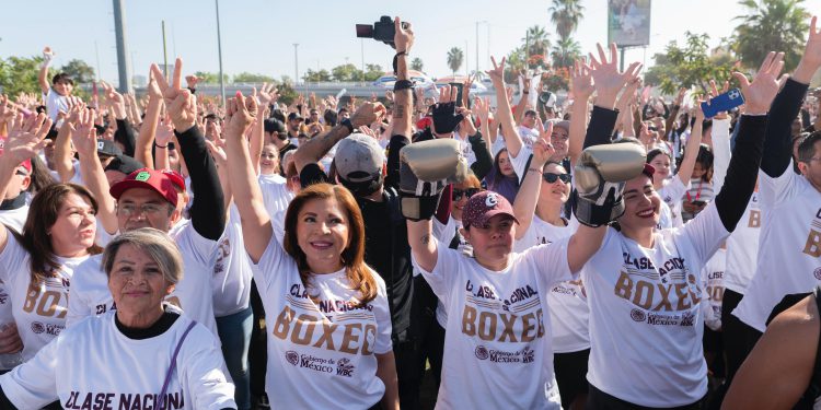 Éxito Clase Masiva de Boxeo; asisten más de cuatro mil personas