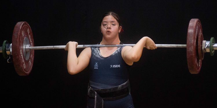 Sinaloa inicia el macro regional de halterofilia en Monterrey