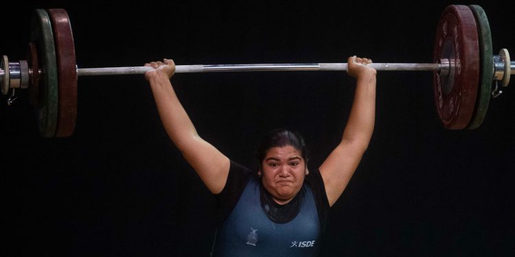 Sinaloa inicia el macro regional de halterofilia en Monterrey