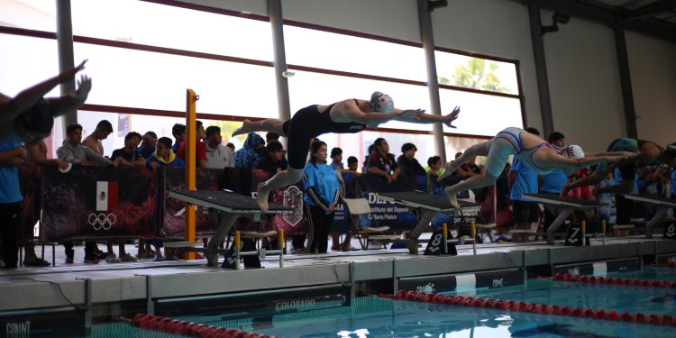 SINALOA SUMA CLASIFICACIÓN A OLIMPIADA NACIONAL EN NATACIÓN
