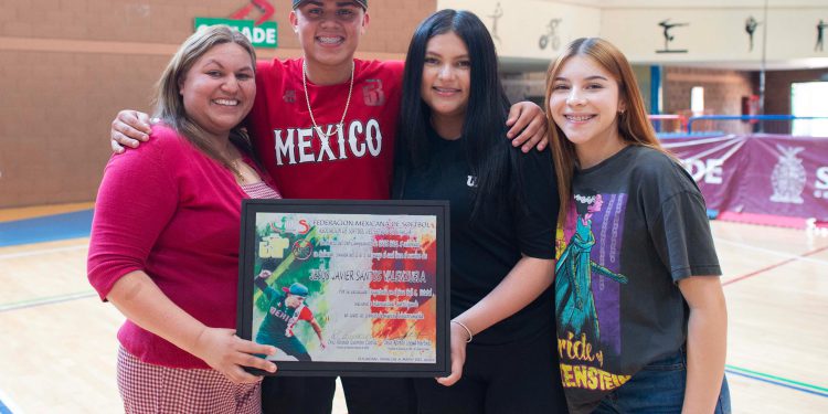 EMOTIVA INAUGURACIÓN DEL NACIONAL DE FEDERACIÓN DE BEISBOL 5 EN CULIACÁN.
