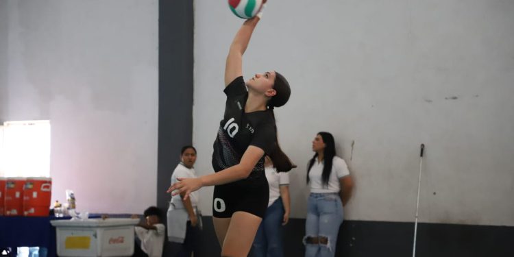 Avanzan dos equipos a la siguiente ronda