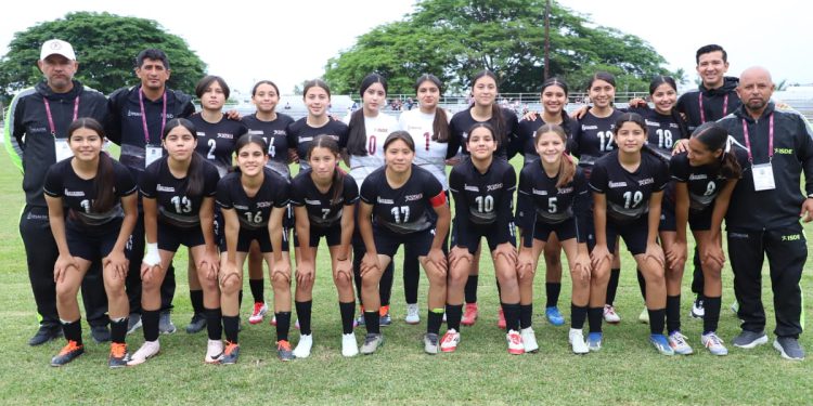 INICIA SINALOA CON TRIUNFO EN FUTBOL