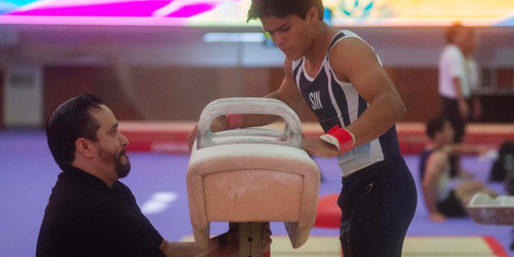 EXITOSO INICIO SE SINALOA EN CAMPEONATO NACIONAL DE GIMNASIA.